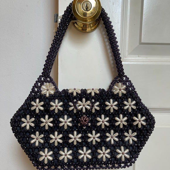 Handbag - Picture 1 of 10